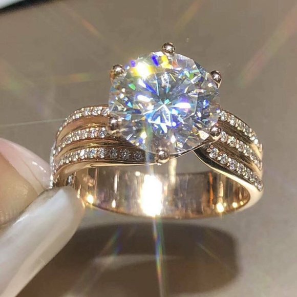 Jewelry - NEW Gold Round Solitaire Diamond Engagement Ring